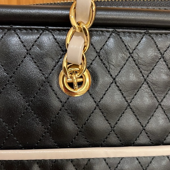 VALENTINO ORLANDI MADE IN ITALY LEATHER QUILTED SHOULDER BAG - Picture 6 of 7